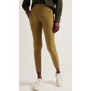 Athleta Headlands Hybrid High Rise Cargo II Legging  SZ 4P color Olive green